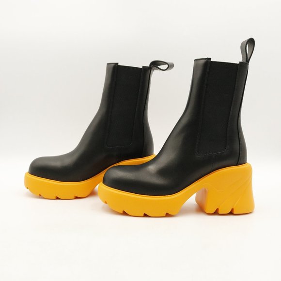 Bottega Veneta Flash Ankle Boot Military Calf Black-Tangerine - Picture 2 of 16